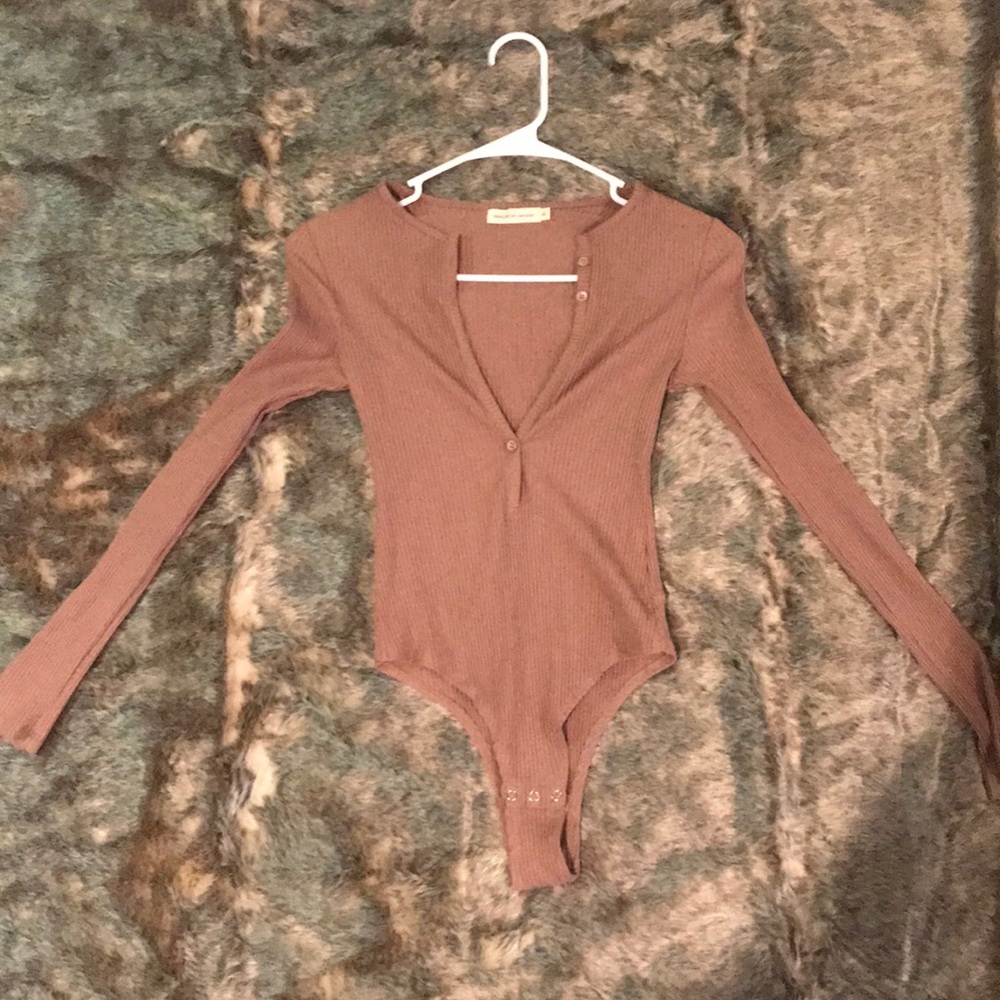 Xs mauve/nude ribbed bodysuit-SOLD